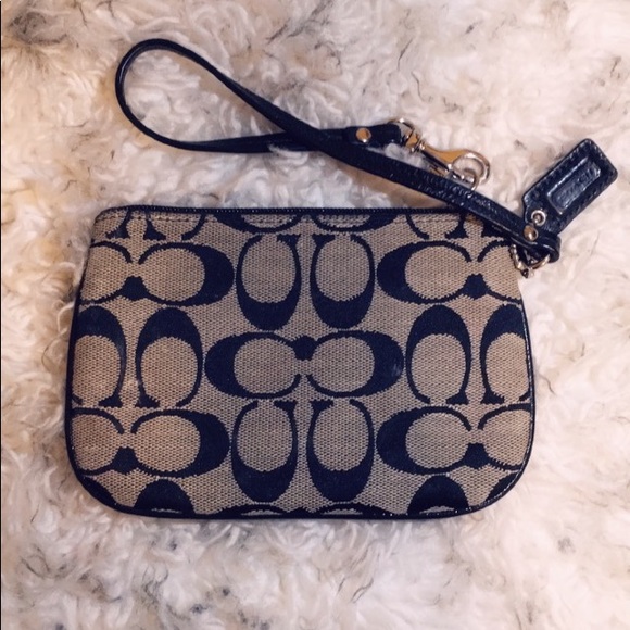 COACH Black and Grey Wristlet With Blue Lining - Picture 2 of 5